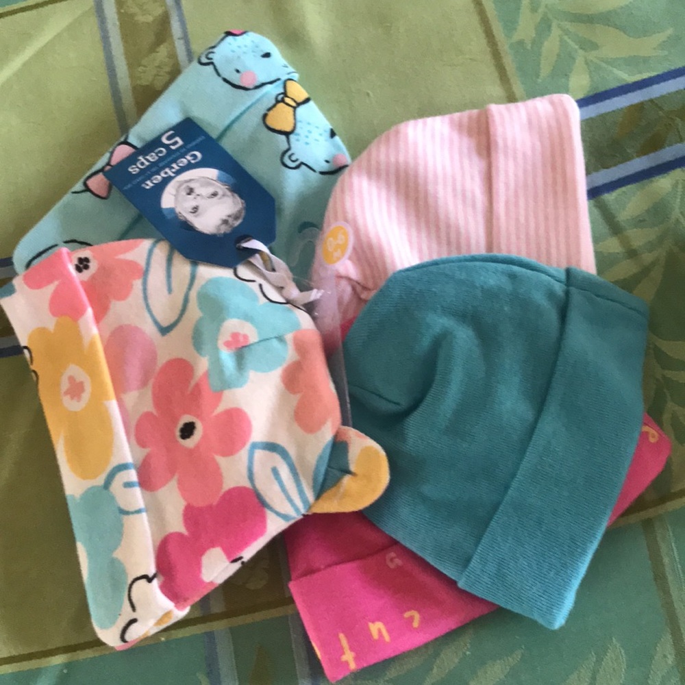 Gerber Baby Caps- Set of 5- NWT